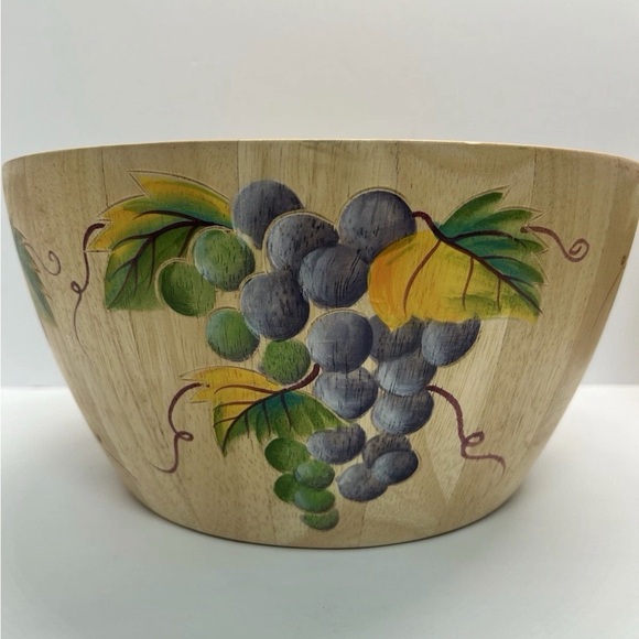 Clay Art hand painted wooden bowl from thailand with beautiful grape clusters - Picture 3 of 7